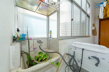 Apartamento para alugar com 72m², 2 quartos e sem vagaAREA DE SERVICO