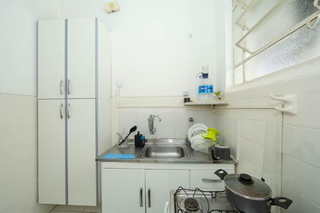 Apartamento para alugar com 72m², 2 quartos e sem vagaCOZINHA