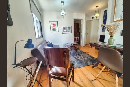 Apartamento à venda com 40m², 1 quarto e 1 vaga Apartamento à venda com 40m², 1 quarto e 1 vagaSala