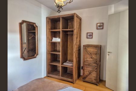 Apartamento à venda com 40m², 1 quarto e 1 vaga Apartamento à venda com 40m², 1 quarto e 1 vagaQuarto - Armários