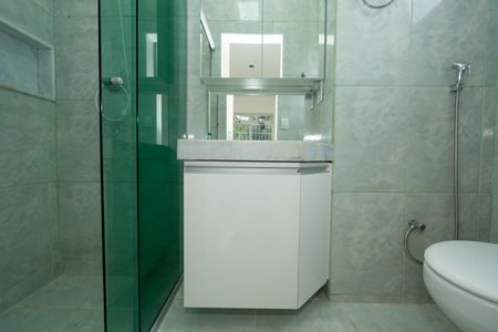 Apartamento para alugar com 70m², 3 quartos e 1 vagaBANHEIRO2