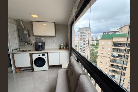 Apartamento à venda com 73m², 2 quartos e 2 vagasÁrea de serviço