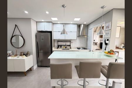 Apartamento à venda com 73m², 2 quartos e 2 vagasCozinha