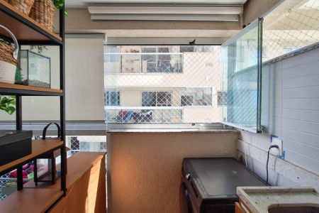 Apartamento à venda com 85m², 3 quartos e 1 vagaÁrea de Serviço