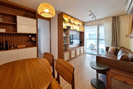 Sala de apartamento à venda com 3 quartos, 85m² em São Domingos, Niterói