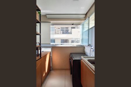 Apartamento à venda com 85m², 3 quartos e 1 vagaÁrea de Serviço