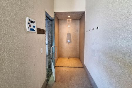 Apartamento à venda com 85m², 3 quartos e 1 vagaÁrea comum