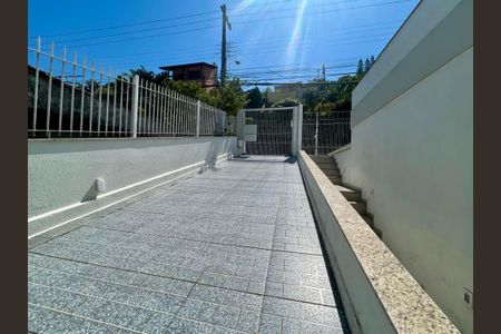 Casa para alugar com 230m², 2 quartos e 3 vagasGaragem 