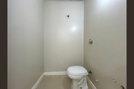 Casa para alugar com 230m², 2 quartos e 3 vagasLavabo 