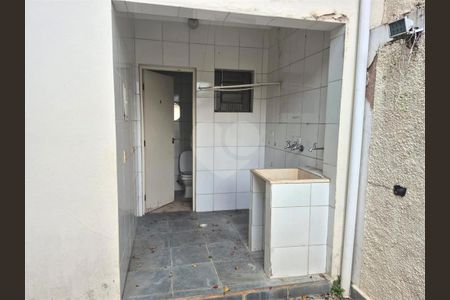 Casa à venda com 3 quartos, 200m² em Vila Albertina, São Paulo