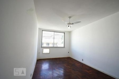 Apartamento à venda com 3 quartos, 130m² em Icaraí, Niterói