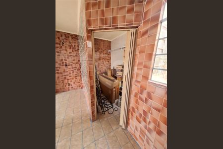 Casa à venda com 1 quarto, 250m² em Vila dos Remedios, São Paulo