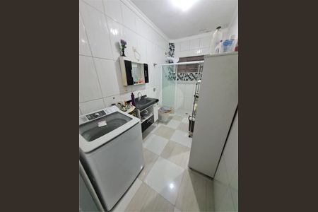 Casa à venda com 1 quarto, 250m² em Vila dos Remedios, São Paulo