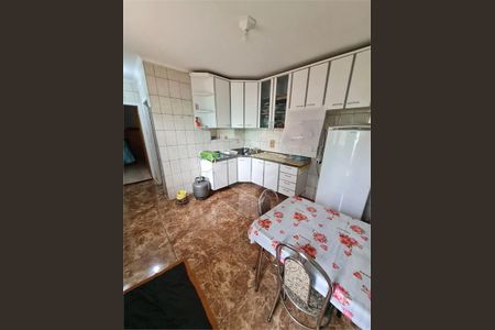 Casa à venda com 1 quarto, 250m² em Vila dos Remedios, São Paulo