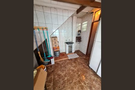 Casa à venda com 1 quarto, 250m² em Vila dos Remedios, São Paulo