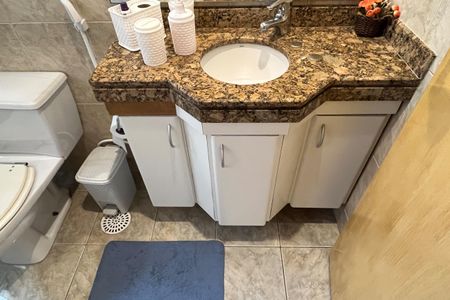 Apartamento para alugar com 196m², 4 quartos e 2 vagasBanheiro da Suíte 2