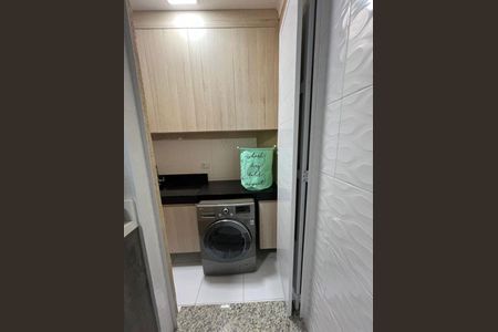 Casa à venda com 52m², 2 quartos e 1 vaga