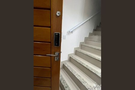 Casa à venda com 52m², 2 quartos e 1 vaga