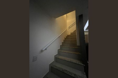 Casa à venda com 52m², 2 quartos e 1 vaga