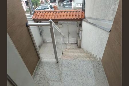 Casa à venda com 121m², 2 quartos e 2 vagas