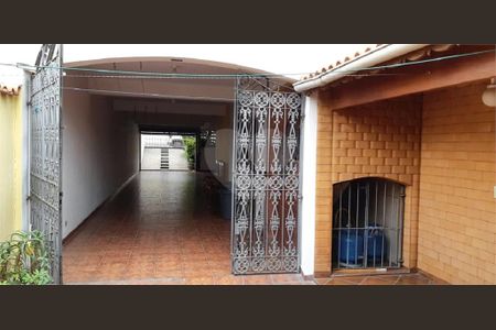 Casa à venda com 3 quartos, 254m² em Remédios, Osasco