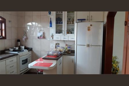 Casa à venda com 3 quartos, 254m² em Remédios, Osasco