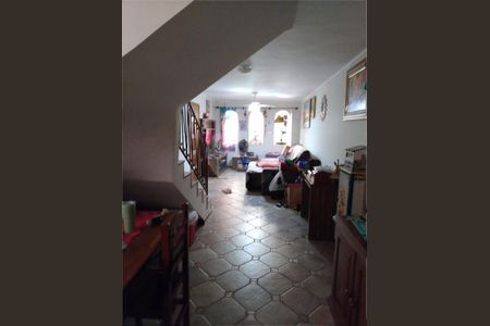 Casa à venda com 3 quartos, 144m² em Vila Irmaos Arnoni, São Paulo