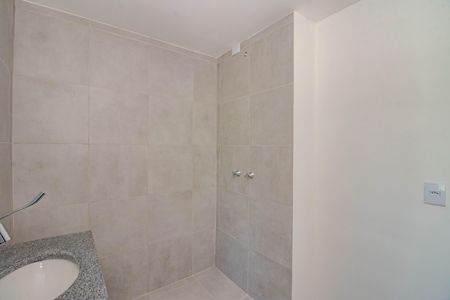 Apartamento à venda com 44m², 1 quarto e 1 vaga Apartamento à venda com 44m², 1 quarto e 1 vagaBanheiro