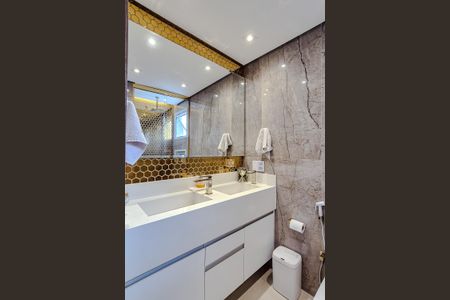 Apartamento à venda com 79m², 2 quartos e 1 vagaBanheiro da Suíte