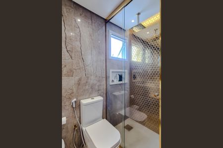 Apartamento à venda com 79m², 2 quartos e 1 vagaBanheiro da Suíte