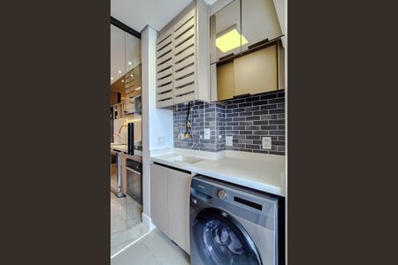 Apartamento à venda com 79m², 2 quartos e 1 vagaÁrea de Serviço