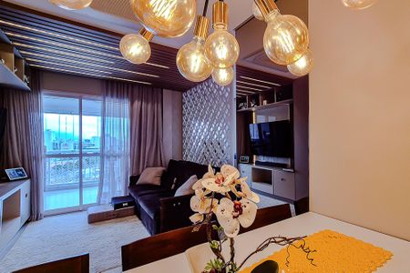 Apartamento à venda com 79m², 2 quartos e 1 vagaSala