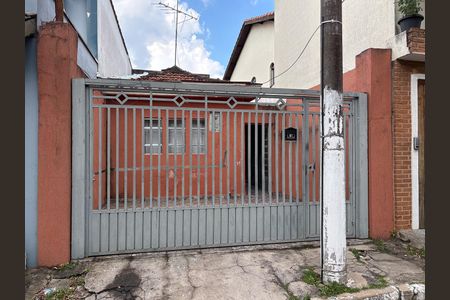 Casa à venda com 150m², 4 quartos e 2 vagasFachada