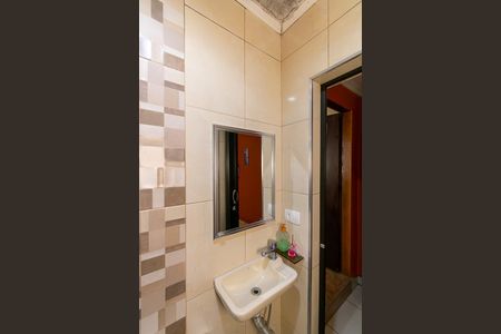 Casa à venda com 150m², 4 quartos e 2 vagasBanheiro
