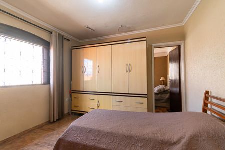 Casa à venda com 150m², 4 quartos e 2 vagasQuarto 1