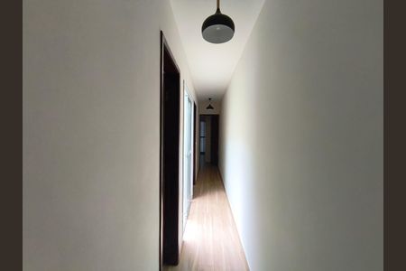 Corredor de casa à venda com 3 quartos, 125m² em Vila Matilde, São Paulo