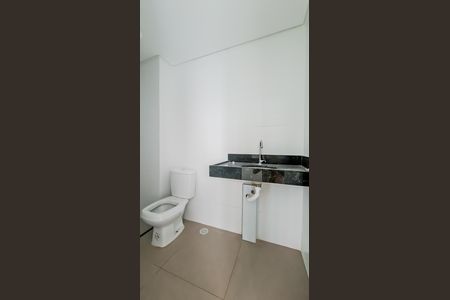 Banheiro de apartamento à venda com 2 quartos, 45m² em Macedo, Guarulhos