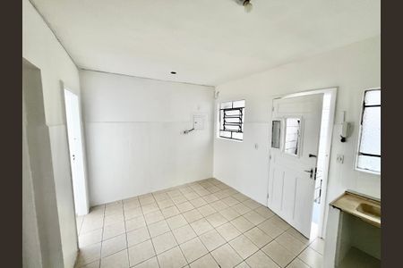 Casa de condomínio para alugar com 75m², 2 quartos e sem vaga Casa de condomínio para alugar com 75m², 2 quartos e sem vagaCozinha