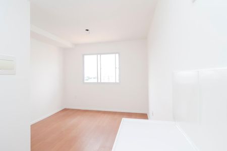 Quarto/Cozinha de apartamento à venda com 1 quarto, 17m² em Itaquera, São Paulo