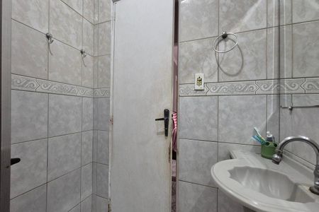 Casa para alugar com 80m², 3 quartos e 3 vagasBanheiro