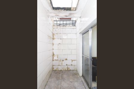 Casa de condomínio à venda com 57m², 2 quartos e 2 vagas Casa de condomínio à venda com 57m², 2 quartos e 2 vagasÁrea de Serviço