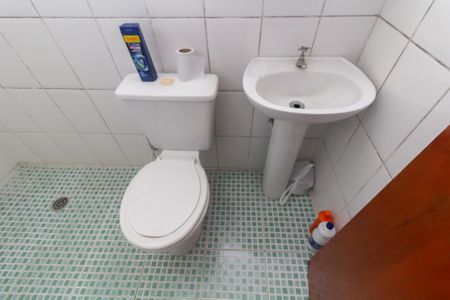 Banheiro da Suíte de casa de condomínio à venda com 2 quartos, 57m² em Itaquera, São Paulo