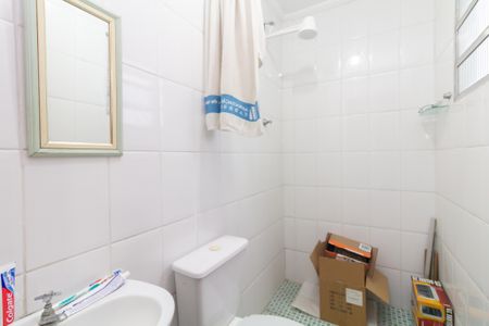 Casa de condomínio à venda com 57m², 2 quartos e 2 vagas Casa de condomínio à venda com 57m², 2 quartos e 2 vagasBanheiro