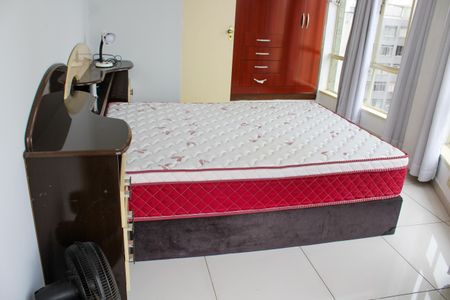 Apartamento à venda com 43m², 1 quarto e sem vagaQuarto