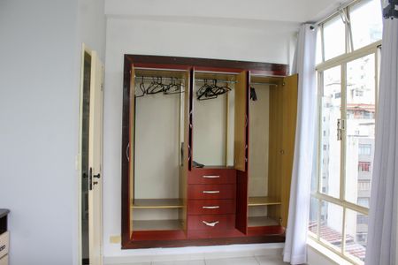 Apartamento à venda com 43m², 1 quarto e sem vagaQuarto