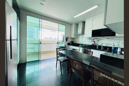 Apartamento para alugar com 4 quartos, 190m² em Pampulha, Belo Horizonte