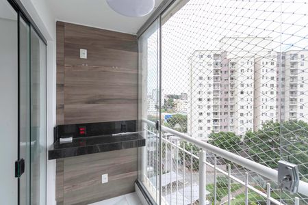 Apartamento à venda com 69m², 3 quartos e 2 vagasVaranda da sala 