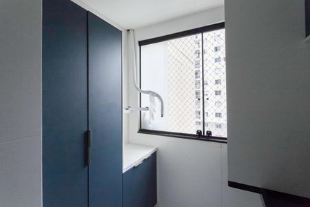 Apartamento à venda com 69m², 3 quartos e 2 vagasÁrea de serviço 