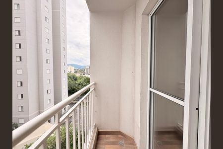 Apartamento para alugar com 55m², 2 quartos e 1 vagaSacada