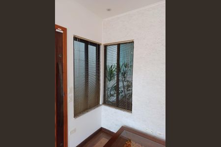 Casa à venda com 160m², 3 quartos e 4 vagasSala